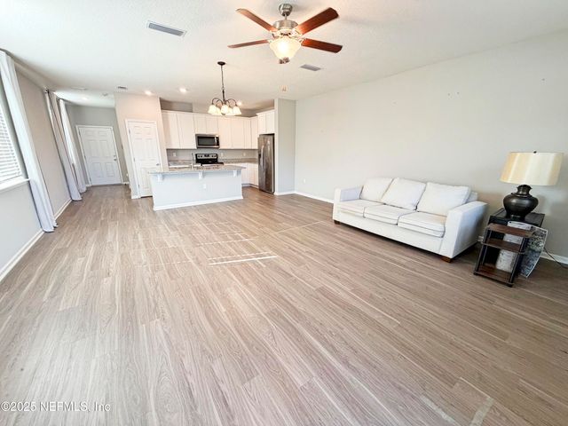 13295 DIDYMUS Drive, Jacksonville, FL 32259