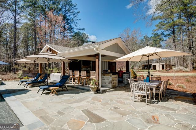 223 Rising Star Road, Fayetteville, GA 30215