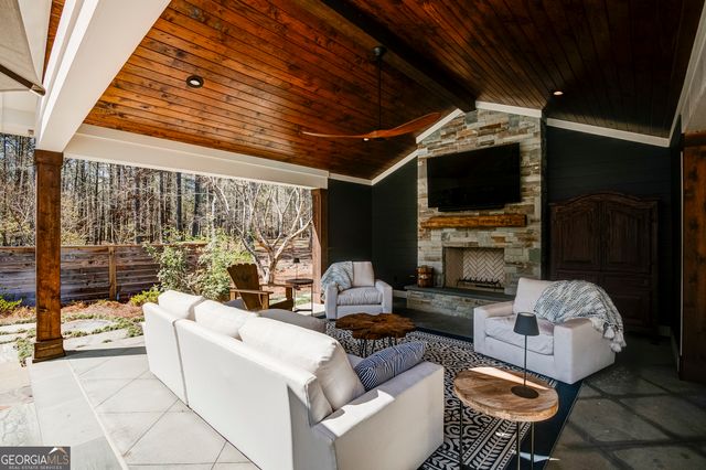 223 Rising Star Road, Fayetteville, GA 30215