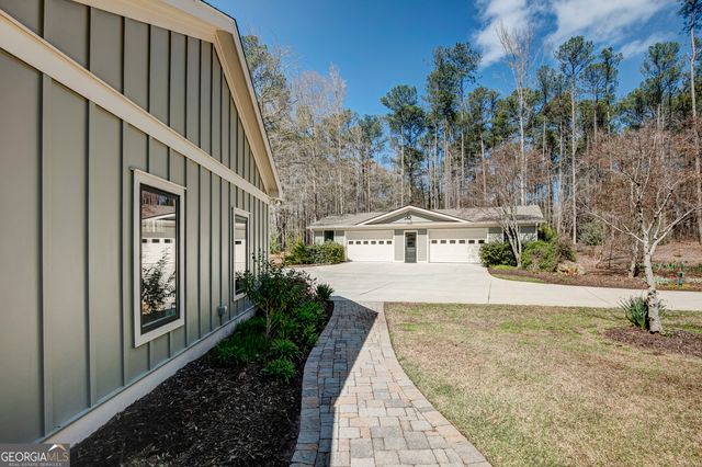 223 Rising Star Road, Fayetteville, GA 30215