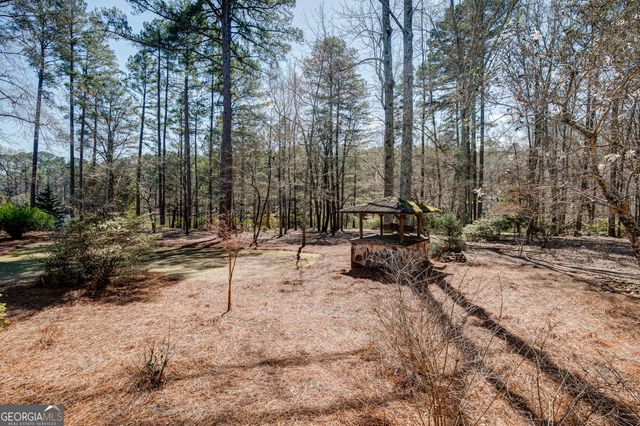 223 Rising Star Road, Fayetteville, GA 30215