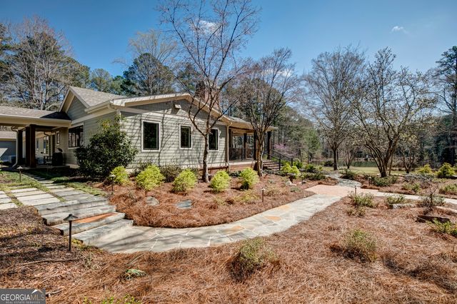 223 Rising Star Road, Fayetteville, GA 30215