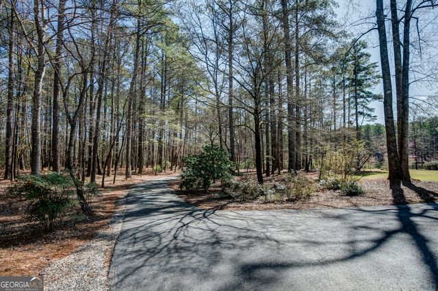 223 Rising Star Road, Fayetteville, GA 30215