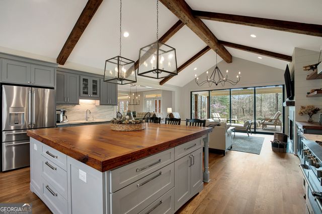 223 Rising Star Road, Fayetteville, GA 30215