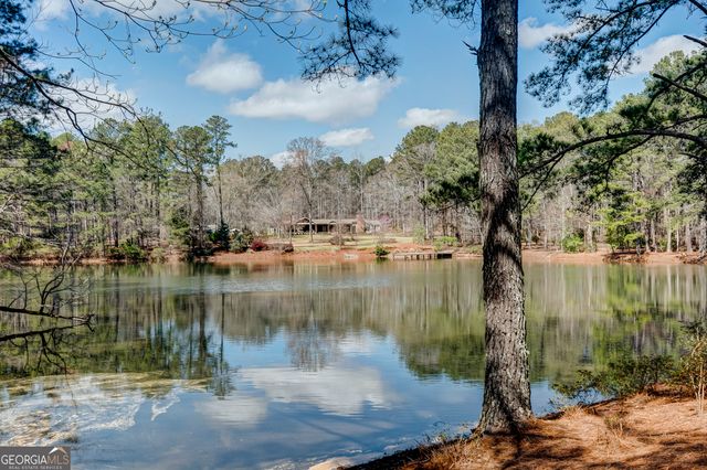 223 Rising Star Road, Fayetteville, GA 30215