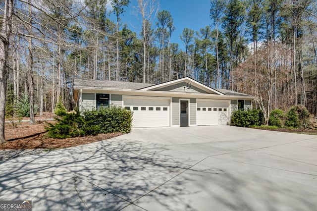 223 Rising Star Road, Fayetteville, GA 30215