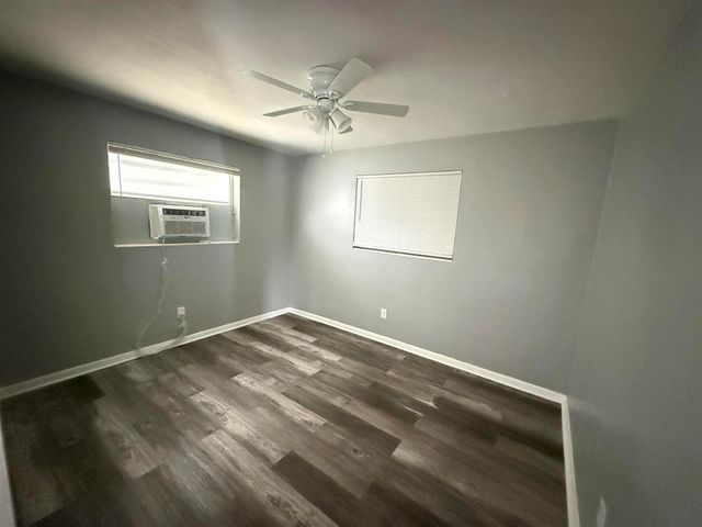 4109 SW 24th Street, Fort Lauderdale, FL 33317