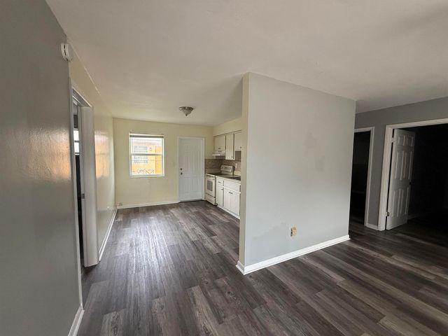 4109 SW 24th Street, Fort Lauderdale, FL 33317
