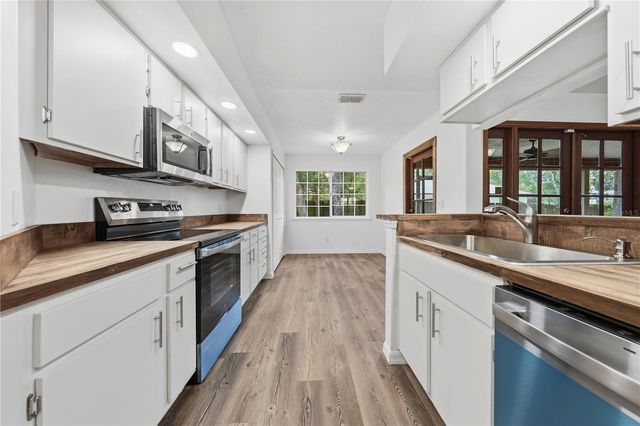 1356 6TH STREET, Orange City, FL 32763