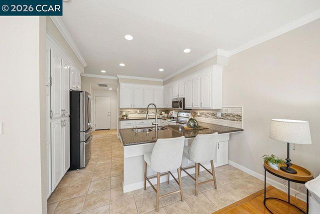 334 Saclan Ter, Clayton, CA 94517