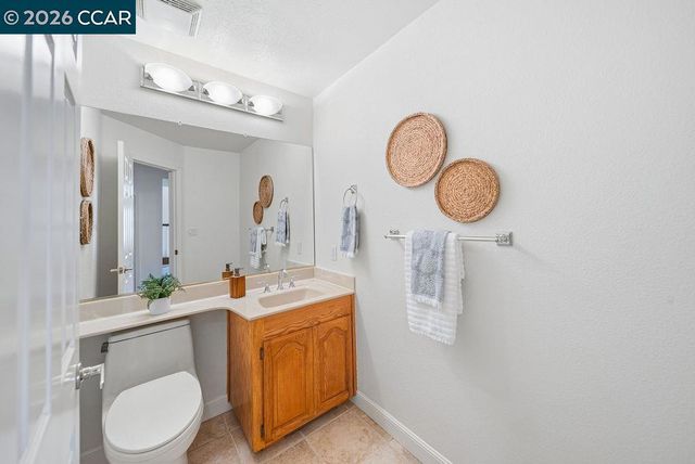 334 Saclan Ter, Clayton, CA 94517