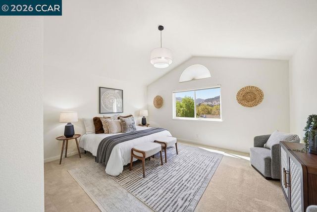 334 Saclan Ter, Clayton, CA 94517