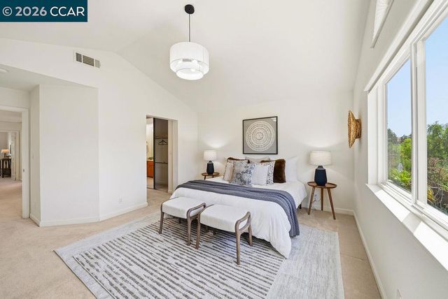 334 Saclan Ter, Clayton, CA 94517