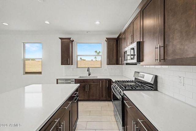 5330 W HARMONT Drive, Glendale, AZ 85302