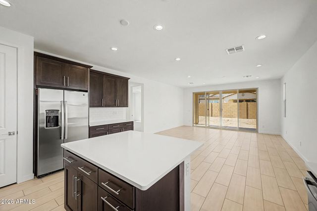 5330 W HARMONT Drive, Glendale, AZ 85302