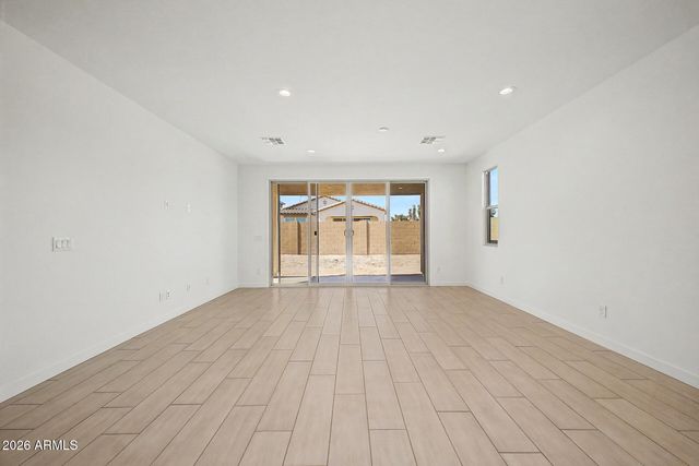 5330 W HARMONT Drive, Glendale, AZ 85302