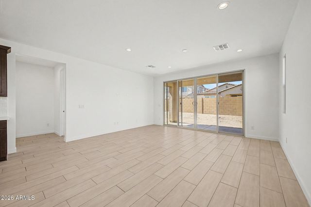 5330 W HARMONT Drive, Glendale, AZ 85302