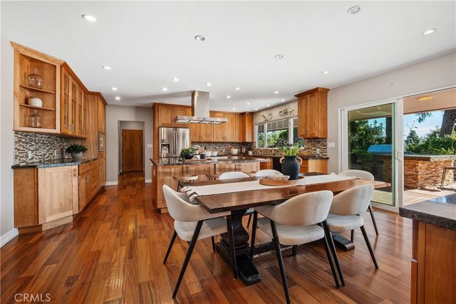 2120 Yucca, Fullerton, CA 92835