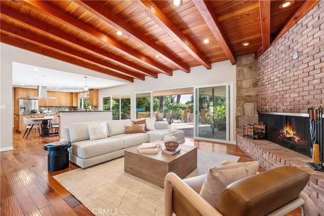 2120 Yucca, Fullerton, CA 92835