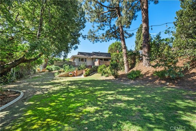 2120 Yucca, Fullerton, CA 92835