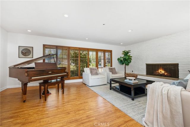 2120 Yucca, Fullerton, CA 92835