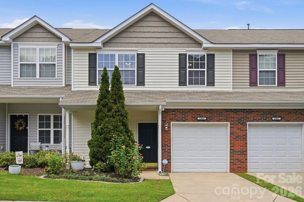 13838 Singleleaf Lane, Charlotte, NC 28278