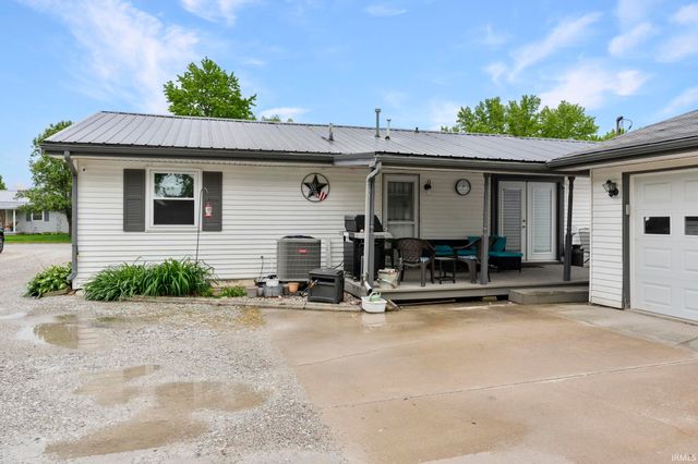 310 E 12TH Street, Brookston, IN 47923