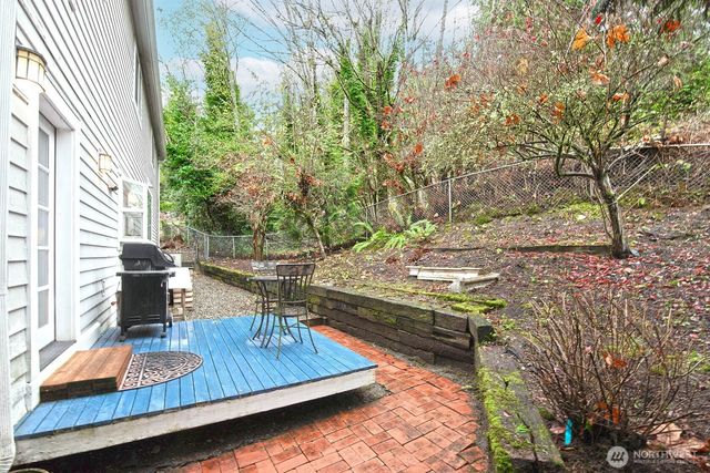 12117 Clearview Drive, Edmonds, WA 98026