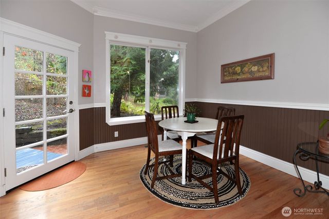 12117 Clearview Drive, Edmonds, WA 98026