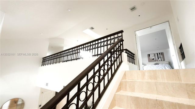 15106 NW 89th Ct, Miami Lakes, FL 33018