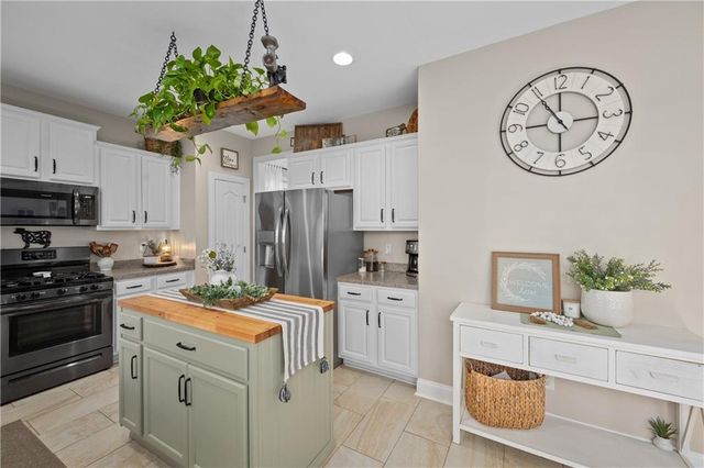 129 Boulder View Drive, Dallas, GA 30157