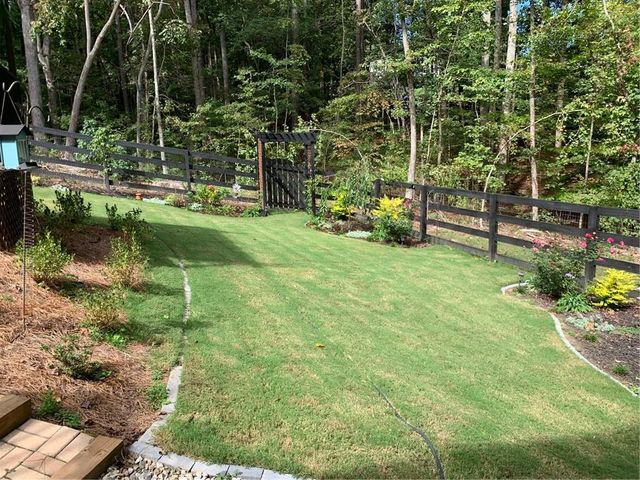 129 Boulder View Drive, Dallas, GA 30157