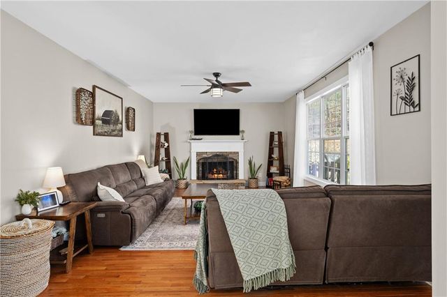 129 Boulder View Drive, Dallas, GA 30157