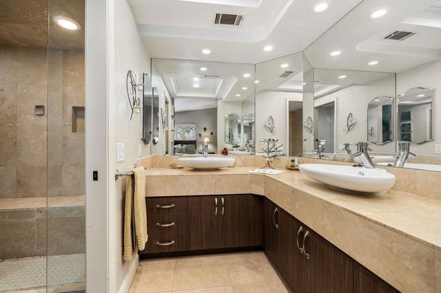 201 Camino Arroyo N, Palm Desert, CA 92260