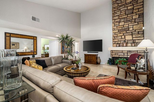 201 Camino Arroyo N, Palm Desert, CA 92260