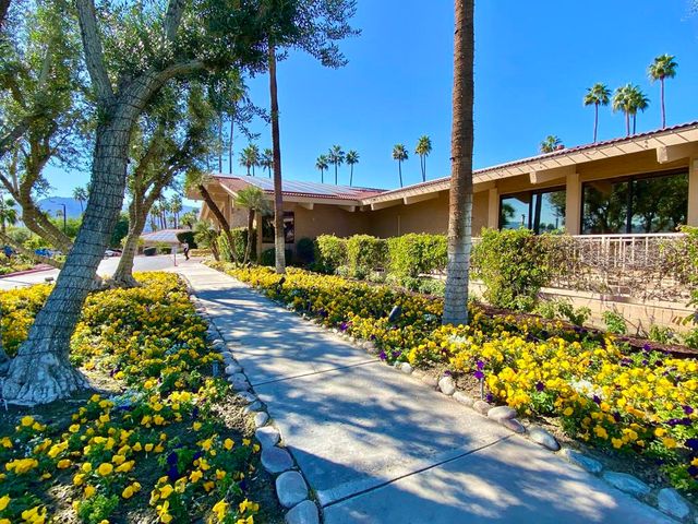 201 Camino Arroyo N, Palm Desert, CA 92260