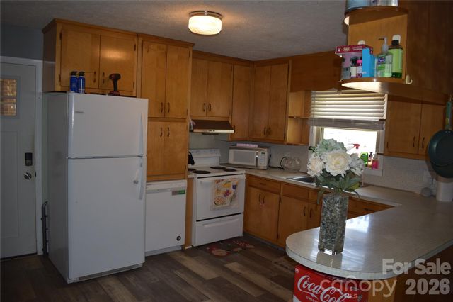 103 Regina Drive, Morganton, NC 28655