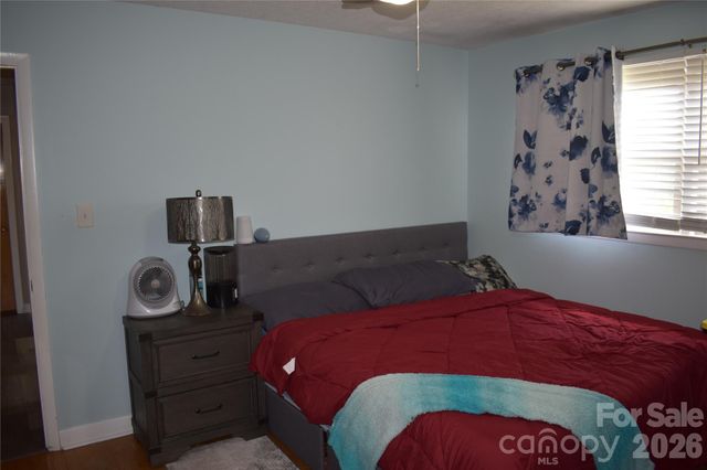 103 Regina Drive, Morganton, NC 28655