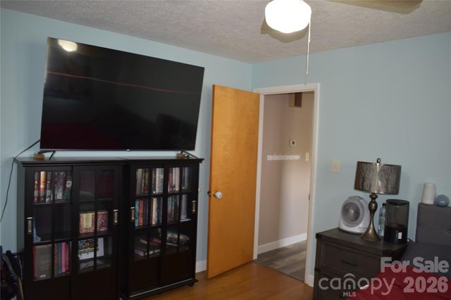 103 Regina Drive, Morganton, NC 28655