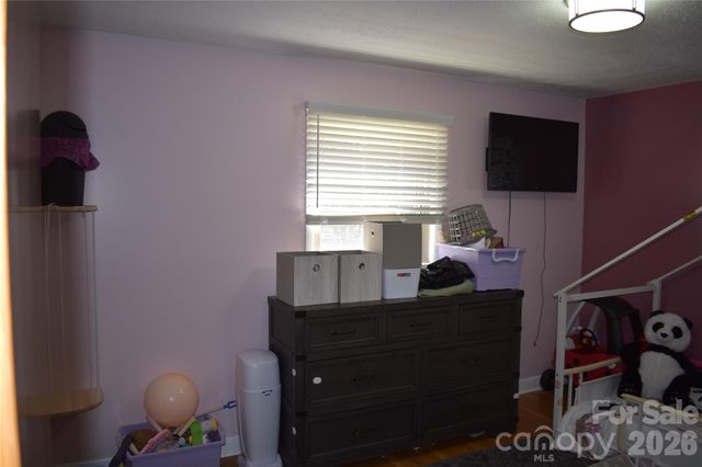 103 Regina Drive, Morganton, NC 28655