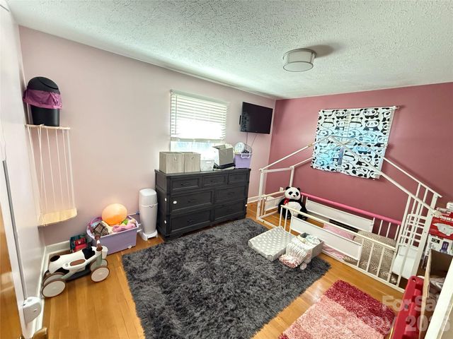 103 Regina Drive, Morganton, NC 28655