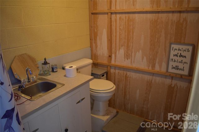 103 Regina Drive, Morganton, NC 28655