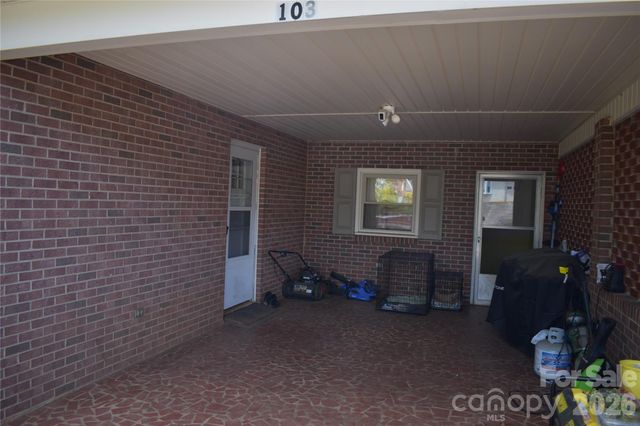 103 Regina Drive, Morganton, NC 28655