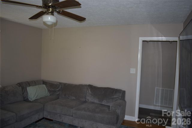 103 Regina Drive, Morganton, NC 28655