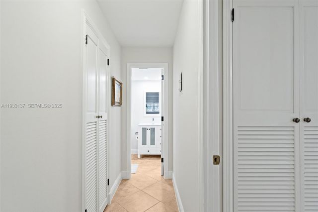 8107 SW 72nd Ave 110E, Miami, FL 33143