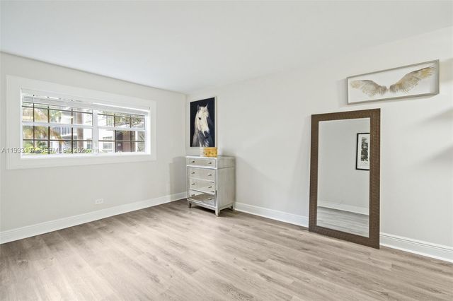 8107 SW 72nd Ave 110E, Miami, FL 33143