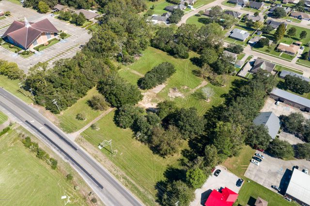 2221 S Union Street, Opelousas, LA 70570