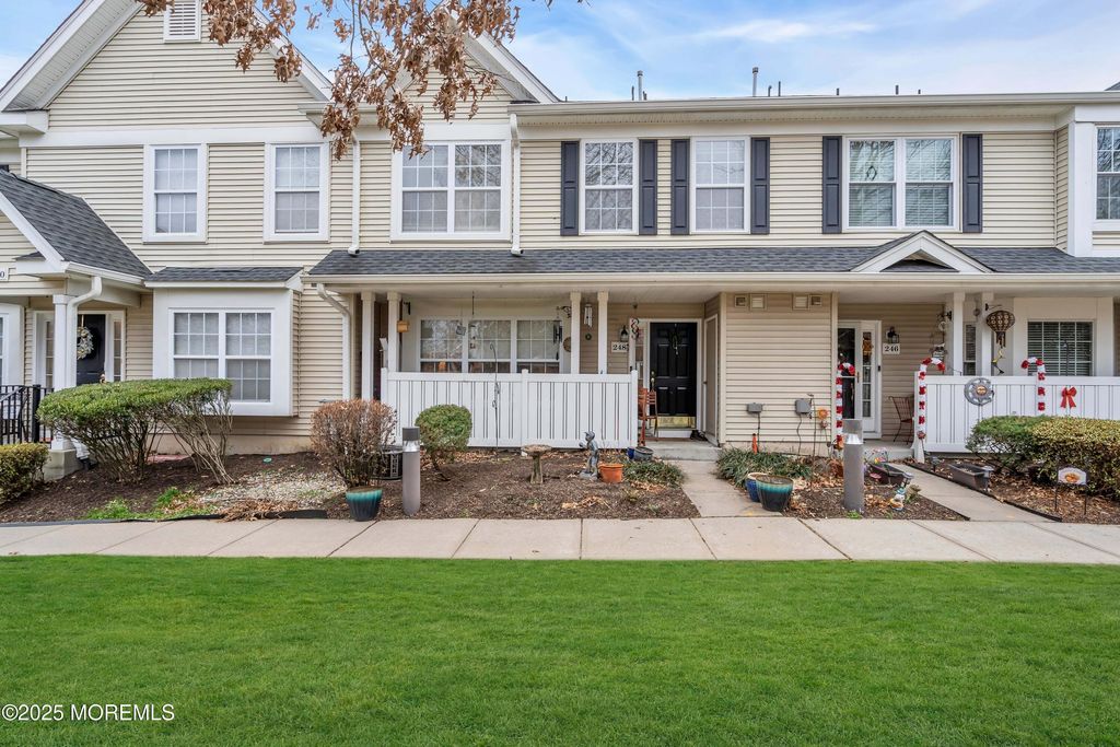 248 Brookfield Drive, Jackson, NJ 08527