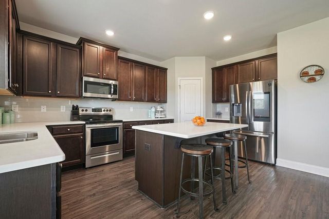 64 N Village Circle, Rydal, GA 30171