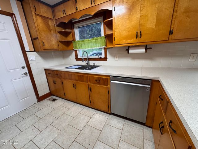 325 Mullins Street, Kingsport, TN 37665